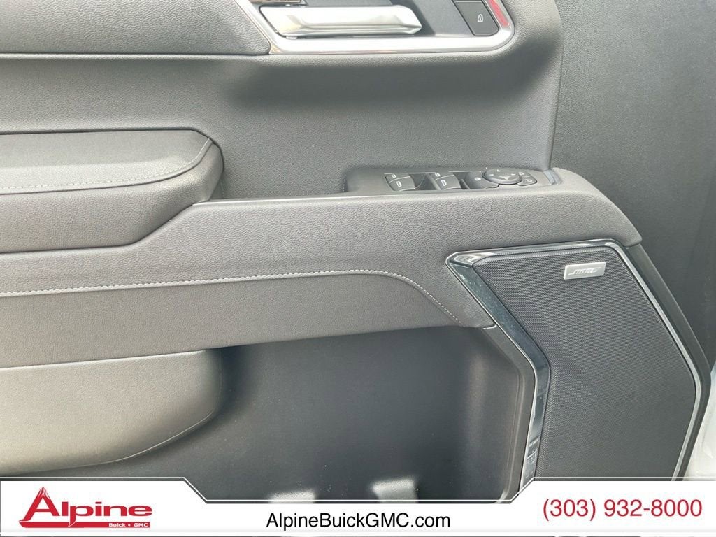 2025 GMC Sierra 1500 Elevation