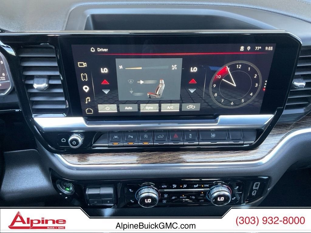 2025 GMC Sierra 1500 Elevation