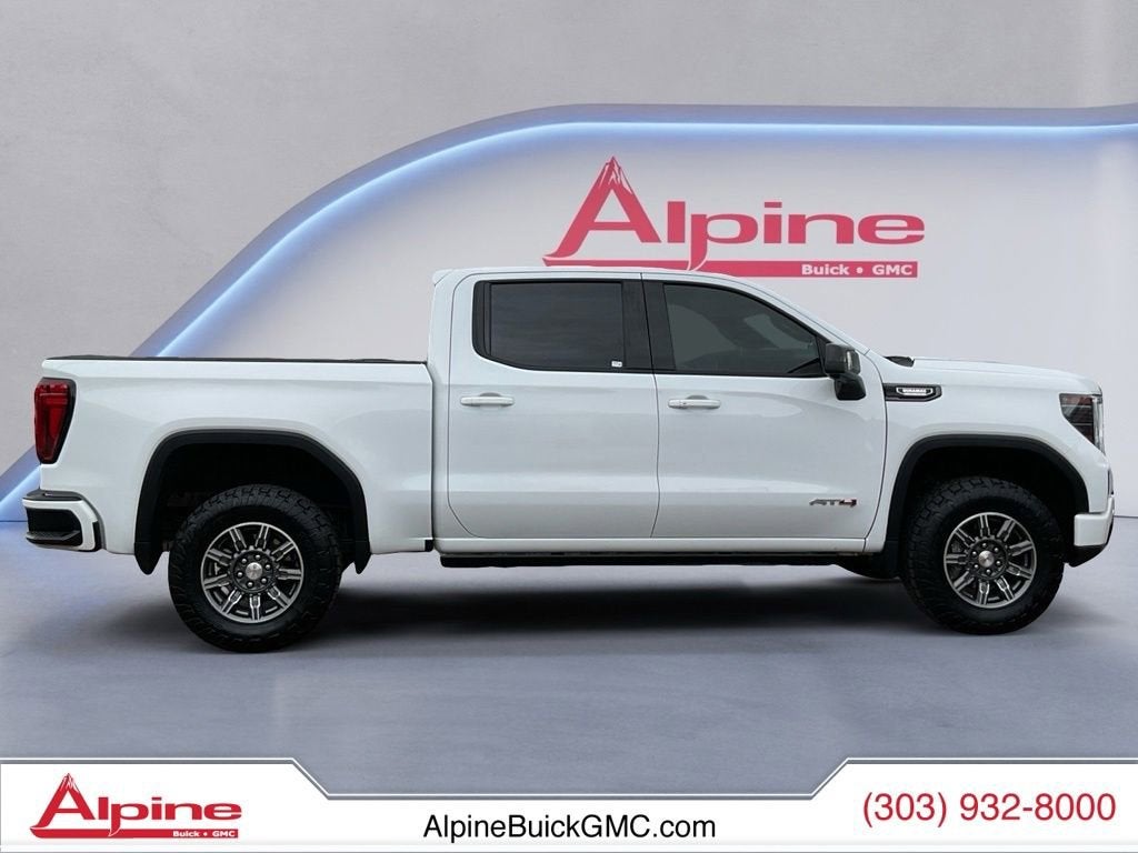 2024 GMC Sierra 1500 AT4