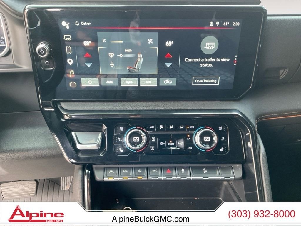 2023 GMC Sierra 1500 AT4