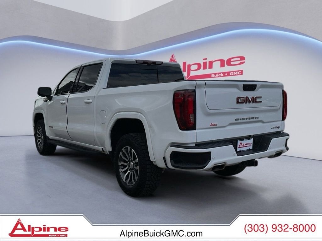 2023 GMC Sierra 1500 AT4