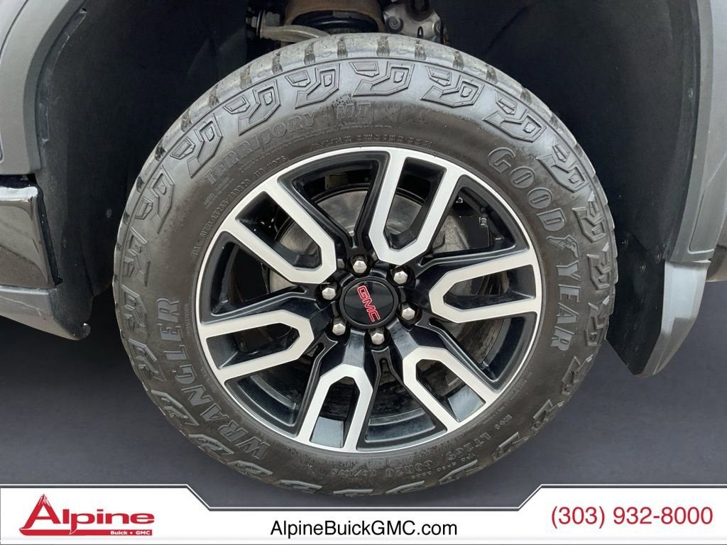 2023 GMC Sierra 1500 AT4