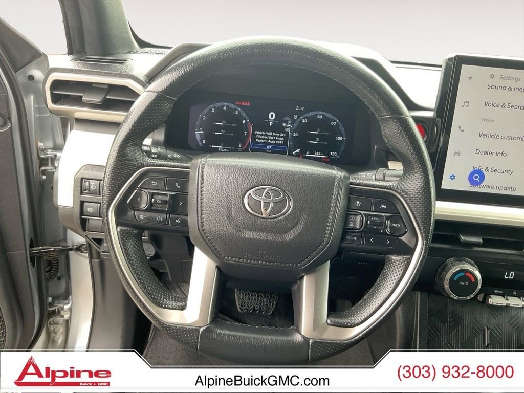 2024 Toyota Tacoma 4WD SR5
