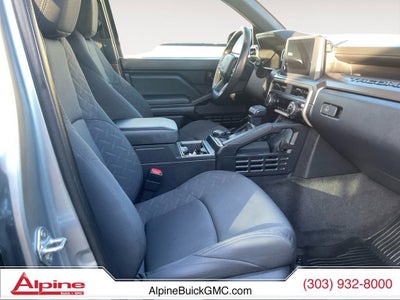 2024 Toyota Tacoma 4WD SR5