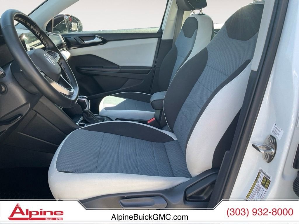 2025 Volkswagen Taos 1.5T S