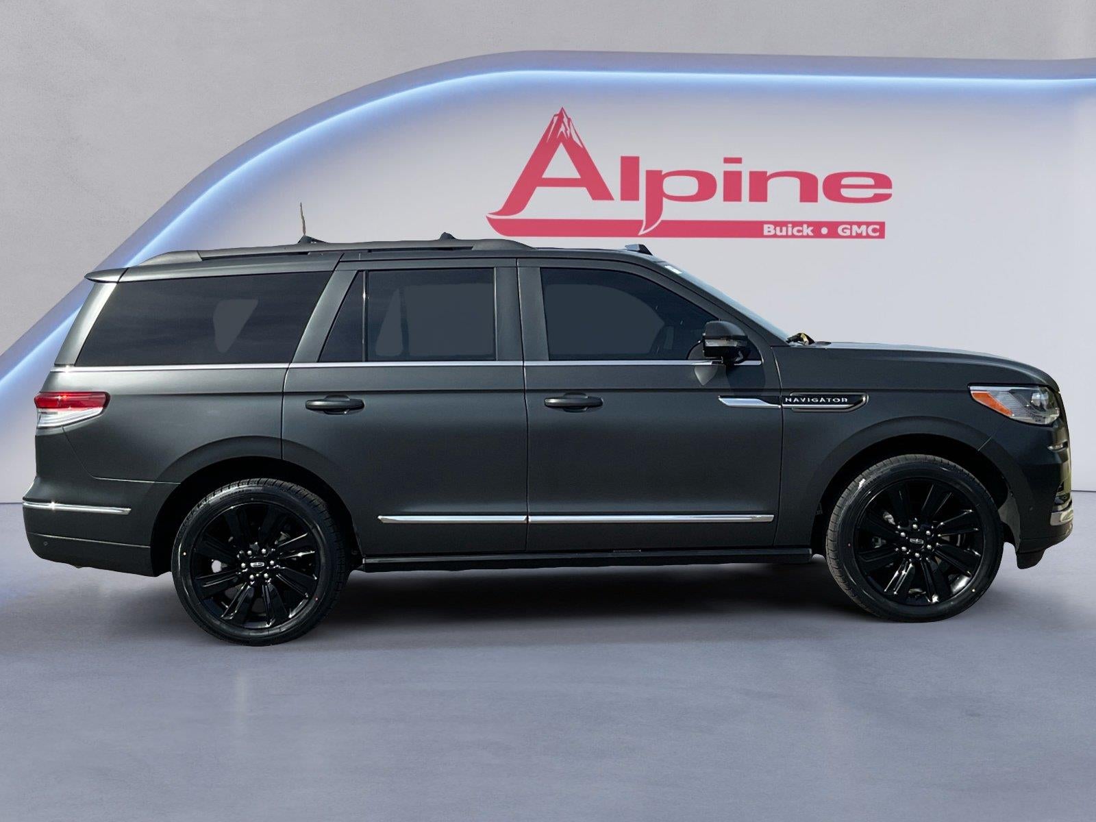 2024 Lincoln Navigator Black Label