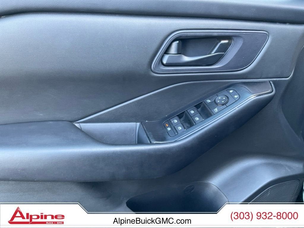 2024 Nissan Rogue S FWD