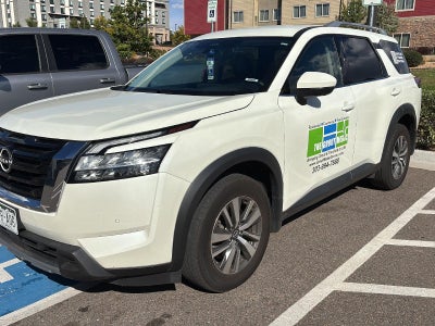 2024 Nissan Pathfinder SL 4WD