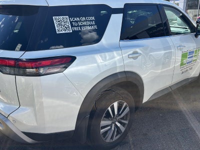 2024 Nissan Pathfinder SL 4WD