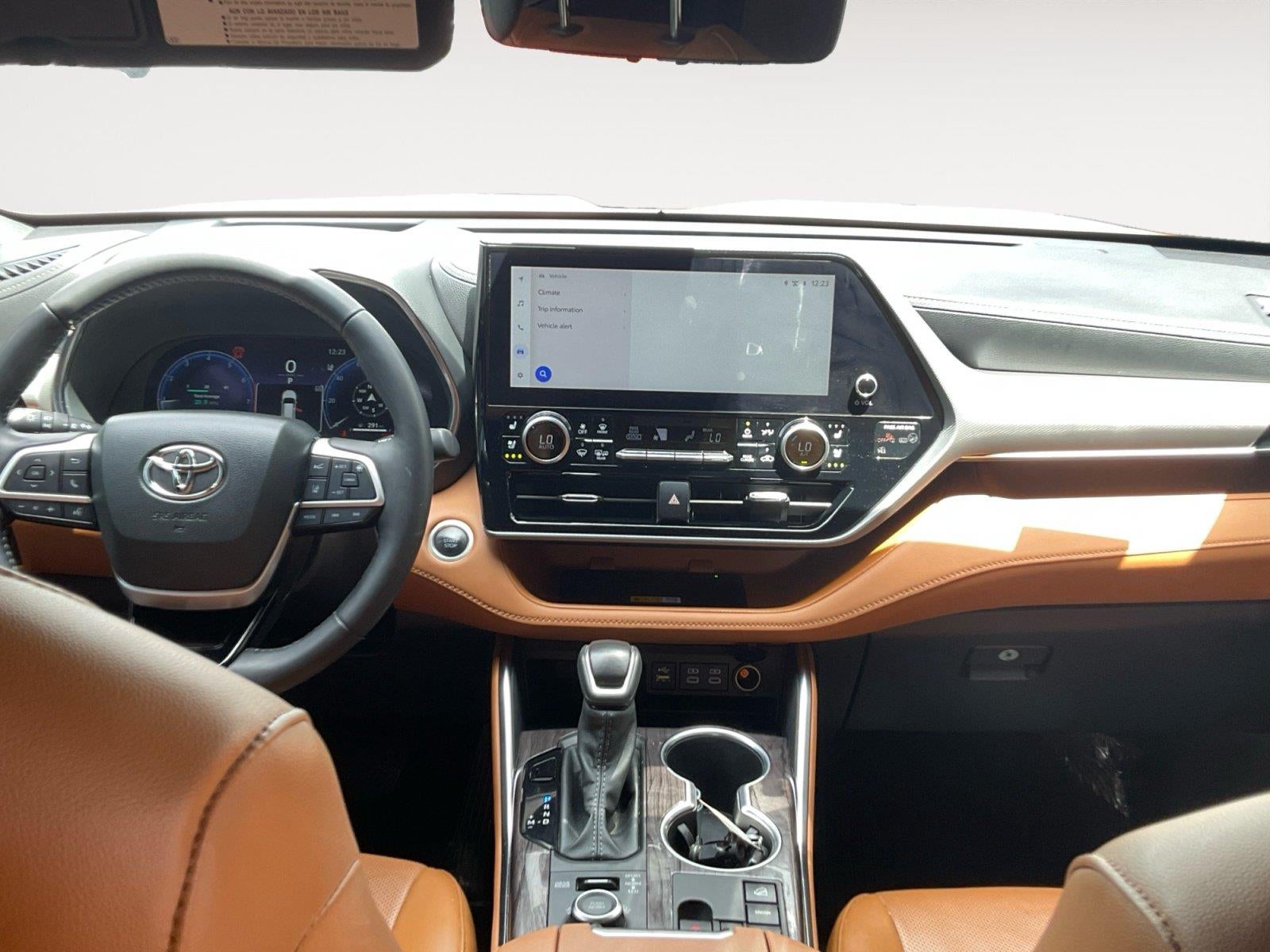 2025 Toyota Highlander Highlander Platinum