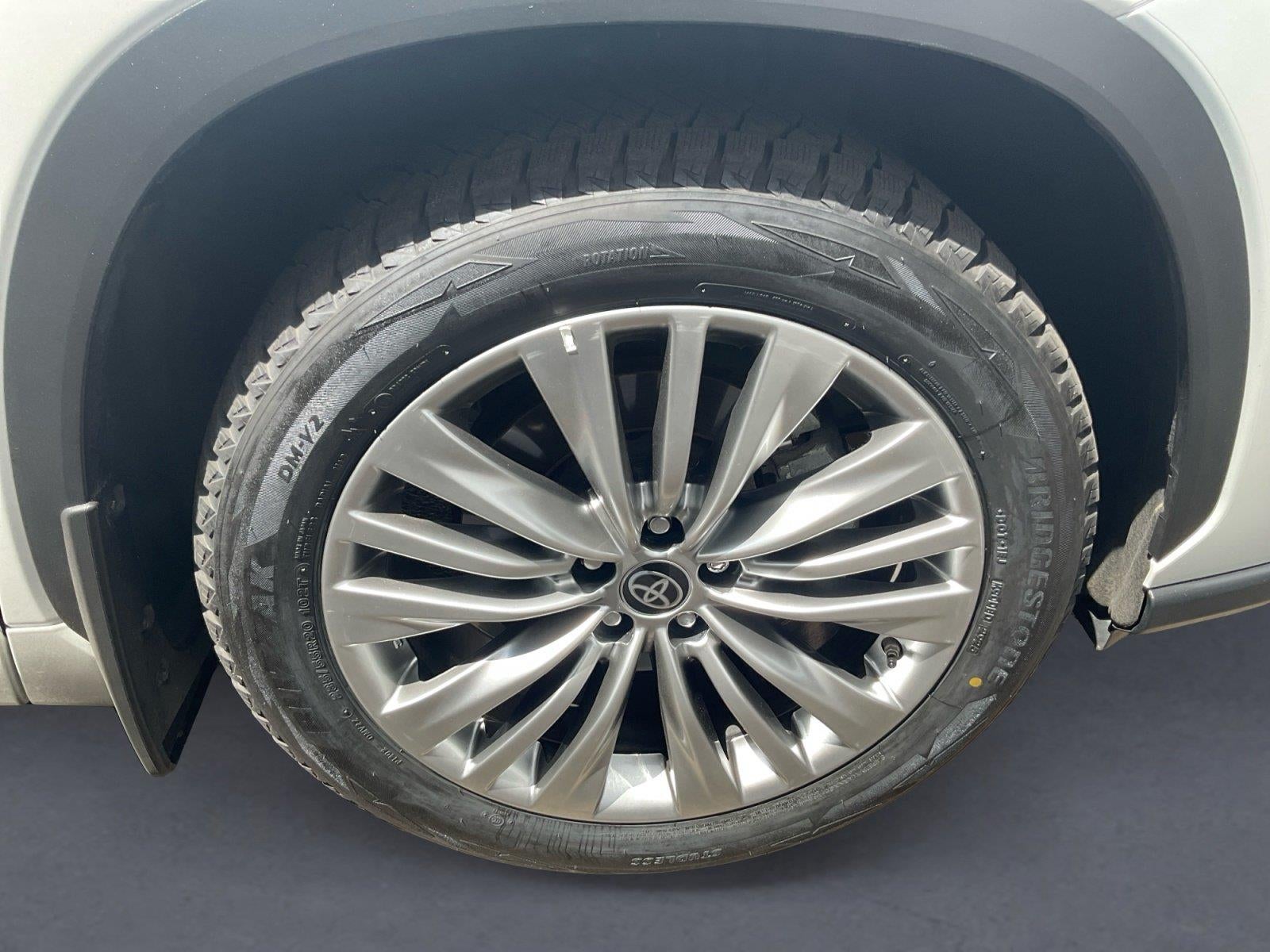 2025 Toyota Highlander Highlander Platinum