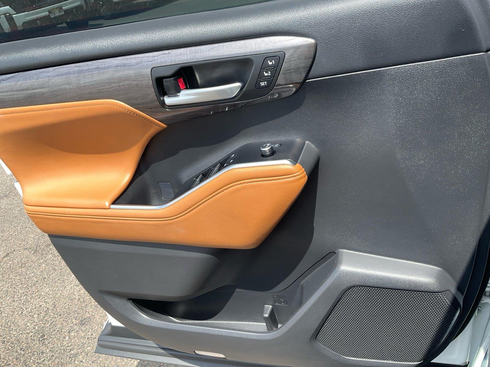 2025 Toyota Highlander Highlander Platinum