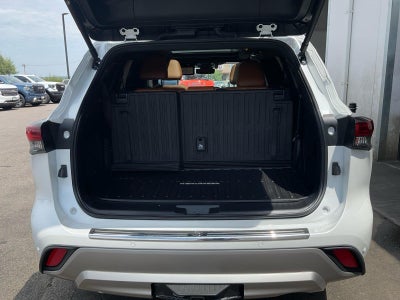 2025 Toyota Highlander Highlander Platinum