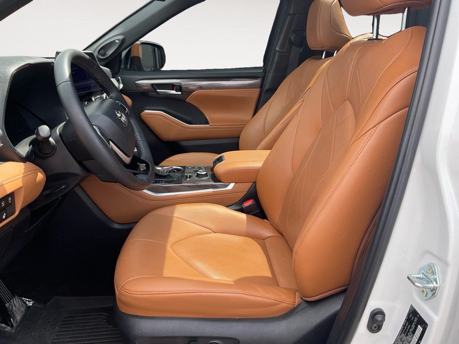 2025 Toyota Highlander Highlander Platinum