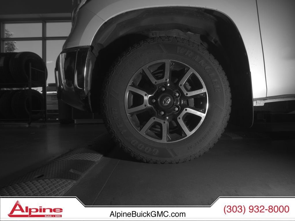 2018 Toyota Tundra Limited 5.7L V8
