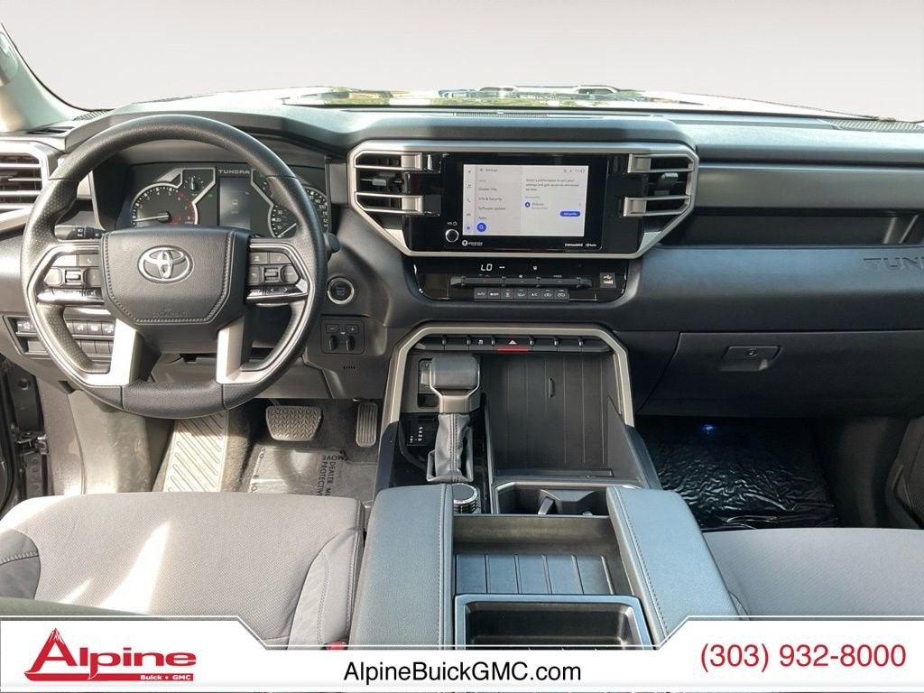 2024 Toyota Tundra 4WD SR5