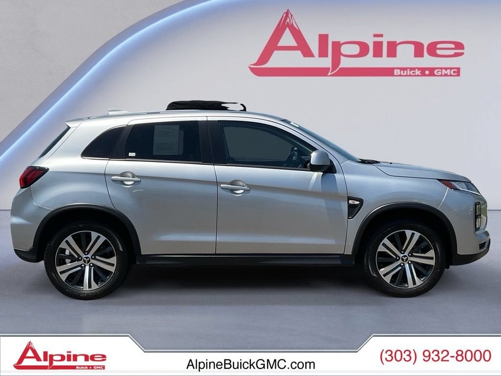 2025 Mitsubishi Outlander Sport SE