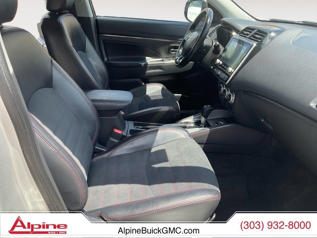 2024 Mitsubishi Outlander Sport SE