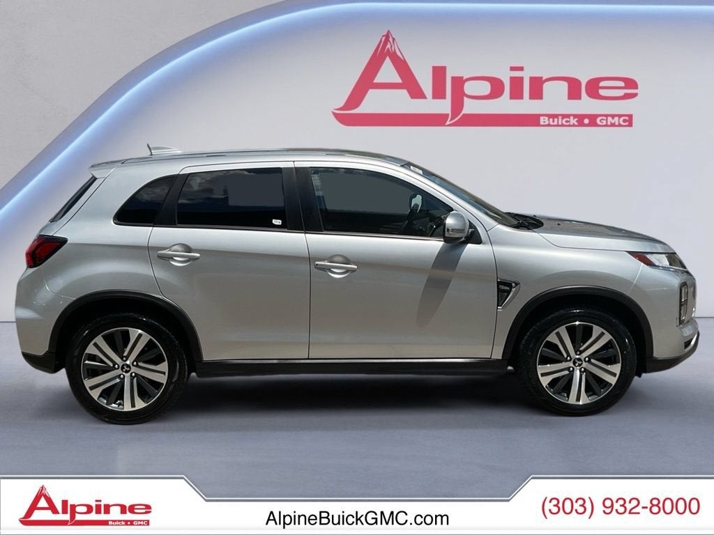 2024 Mitsubishi Outlander Sport SE