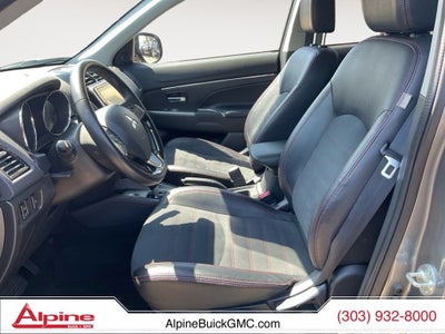 2024 Mitsubishi Outlander Sport SE