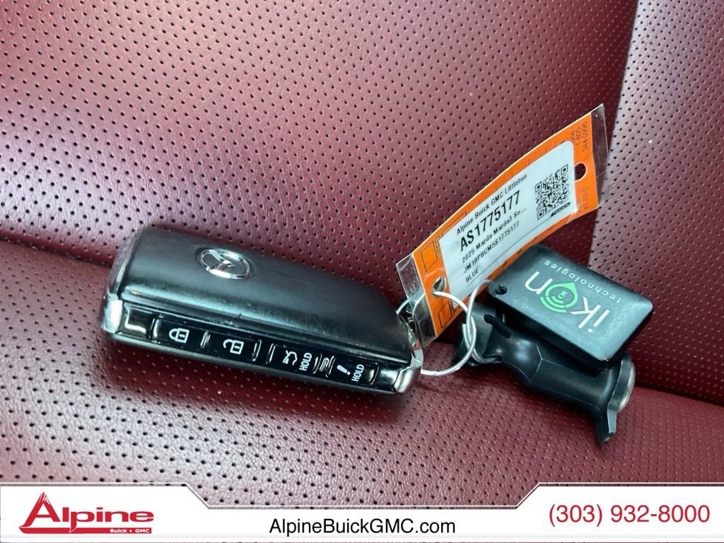 2025 Mazda Mazda3 Sedan 2.5 S Carbon Edition