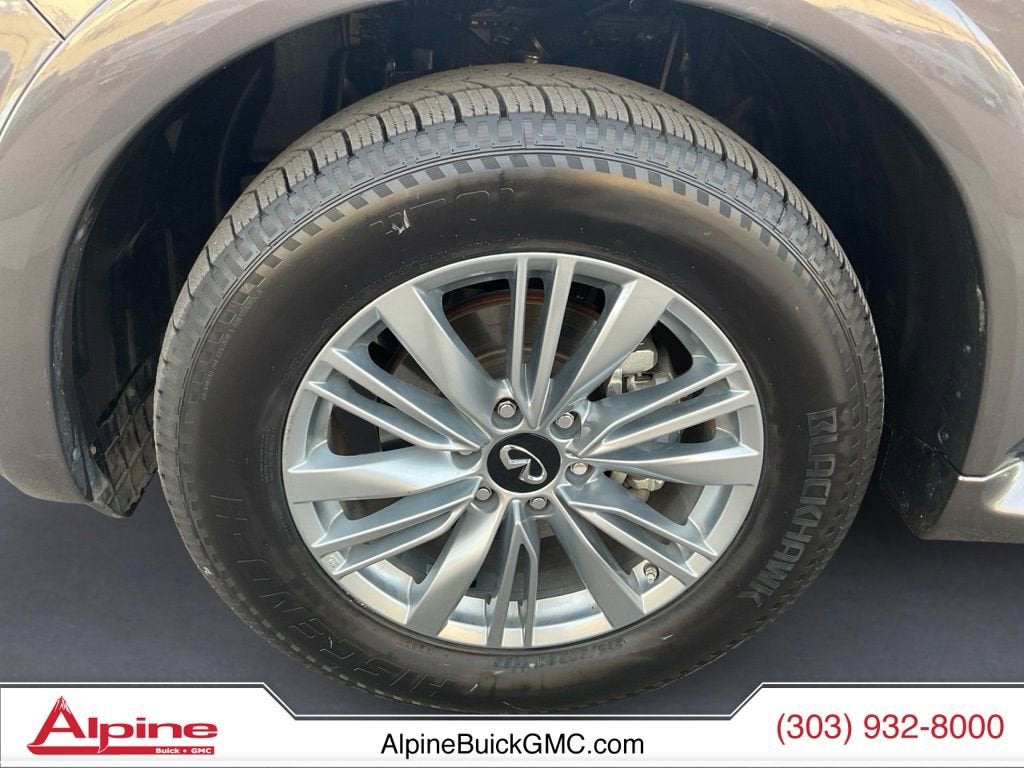 2024 INFINITI QX80 LUXE