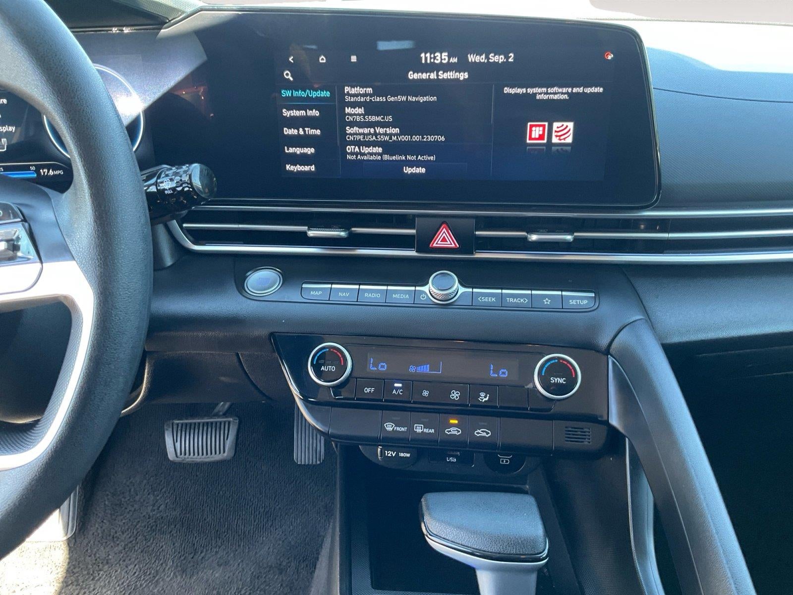2024 Hyundai Elantra SEL