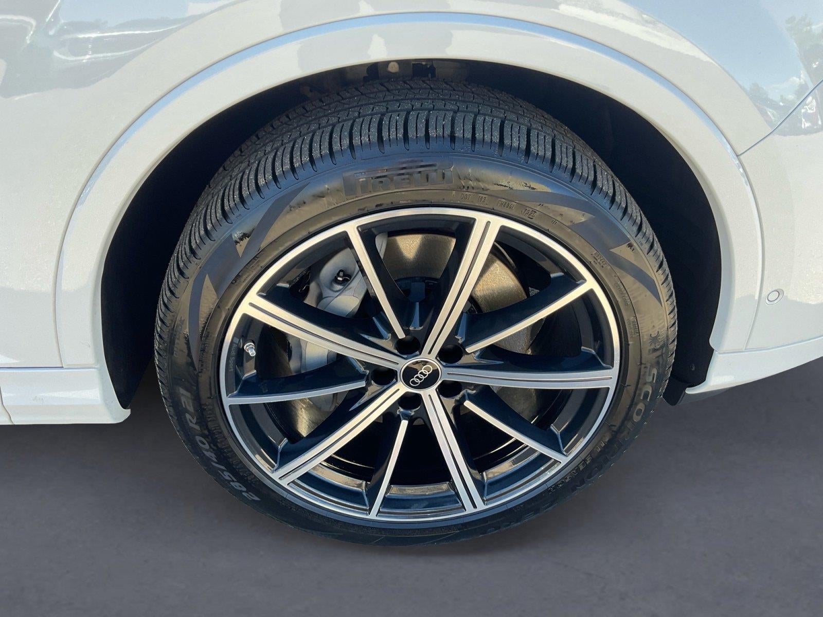 2025 Audi Q7 Premium Plus 45 TFSI quattro Tiptronic