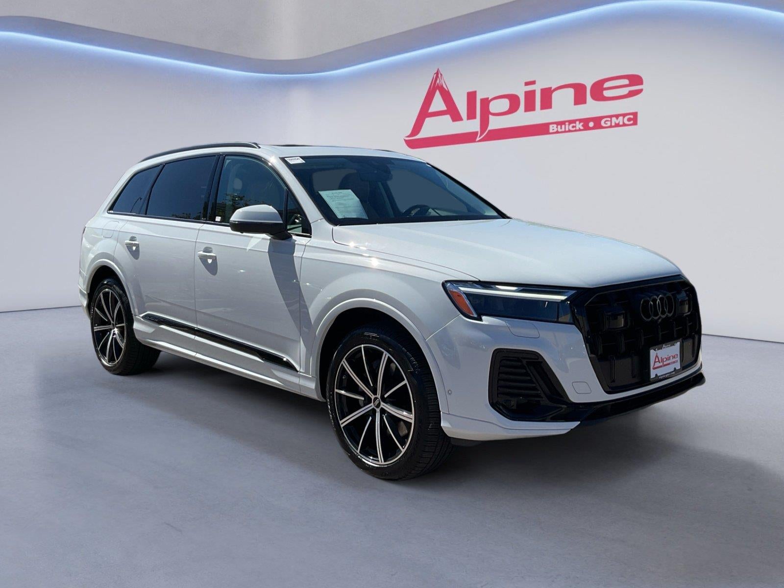 2025 Audi Q7 Premium Plus 45 TFSI quattro Tiptronic