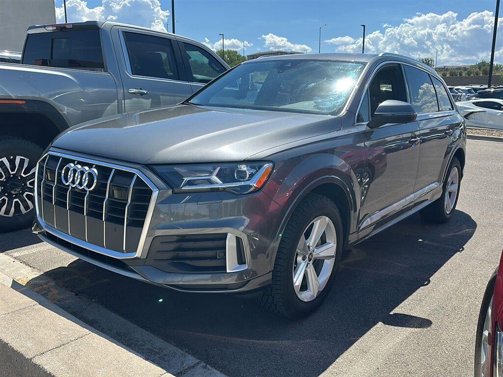 2022 Audi Q7 Premium Plus