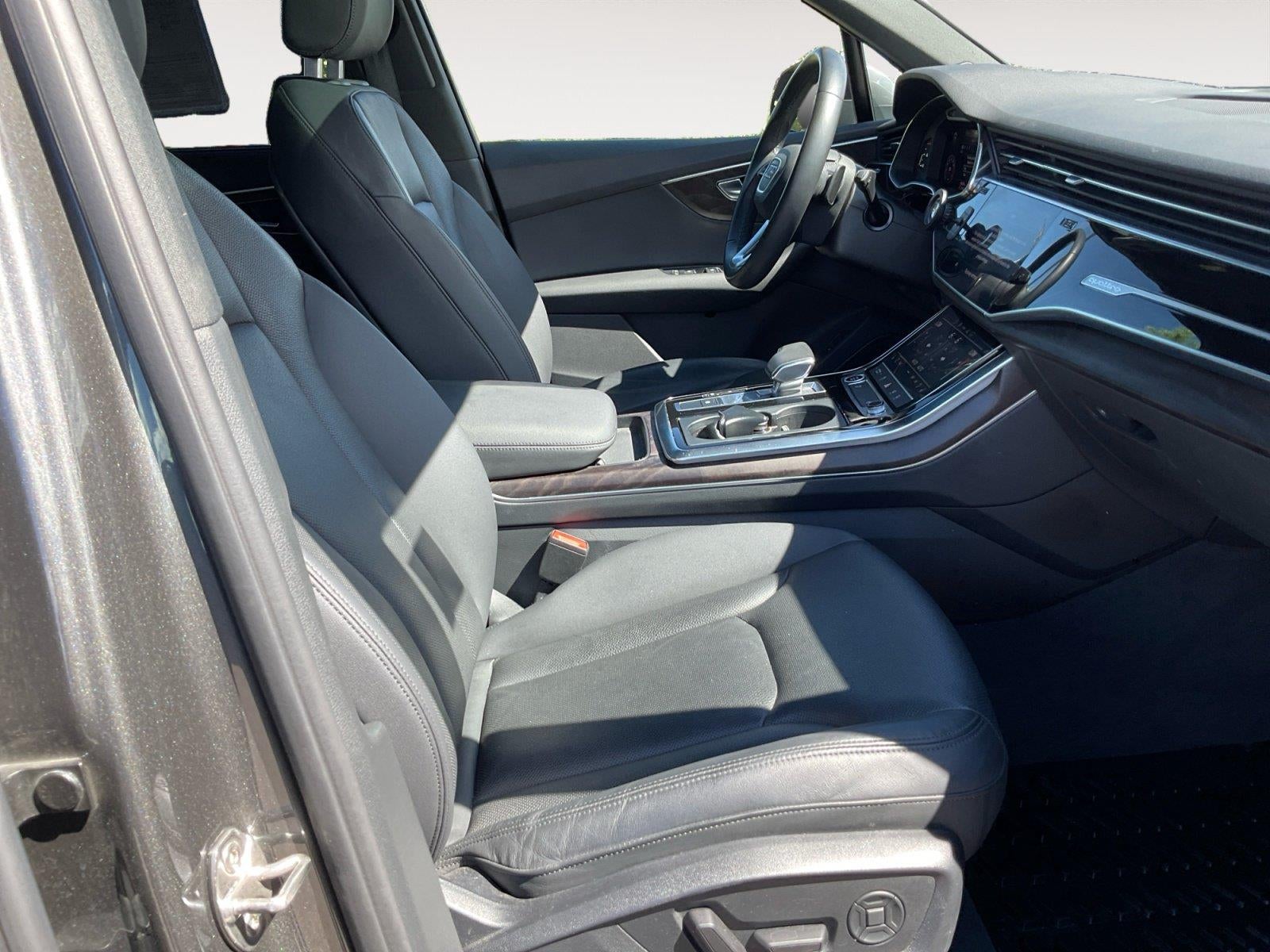 2022 Audi Q7 Premium Plus 45 TFSI quattro Tiptronic
