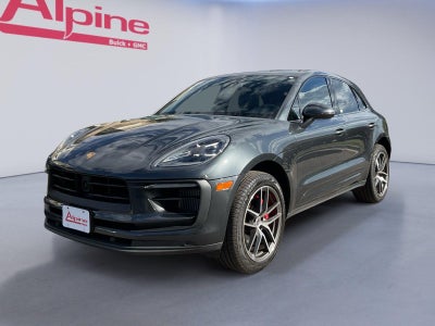 2023 Porsche Macan S