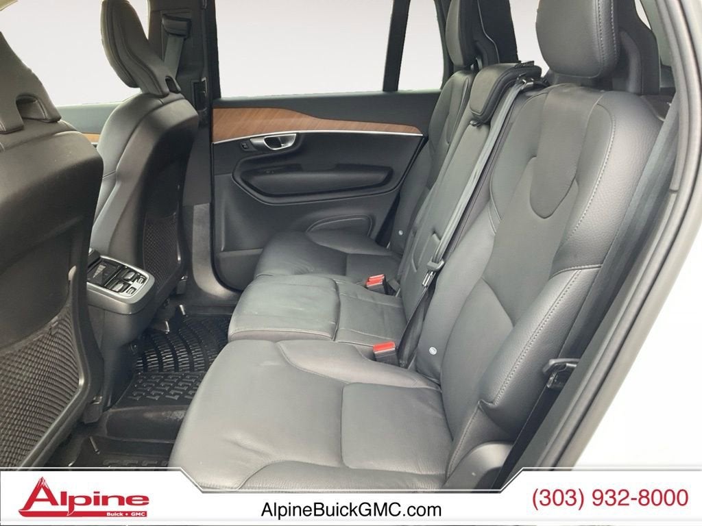 2024 Volvo XC90 B5 Plus Bright Theme