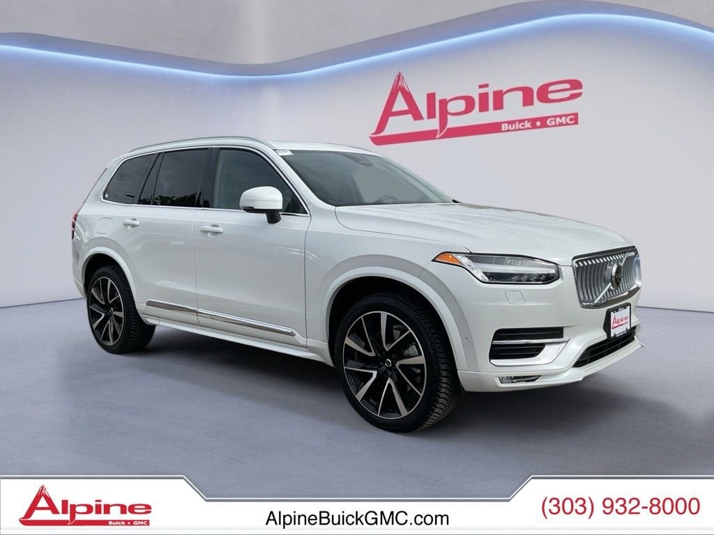 2024 Volvo XC90 B5 Plus Bright Theme