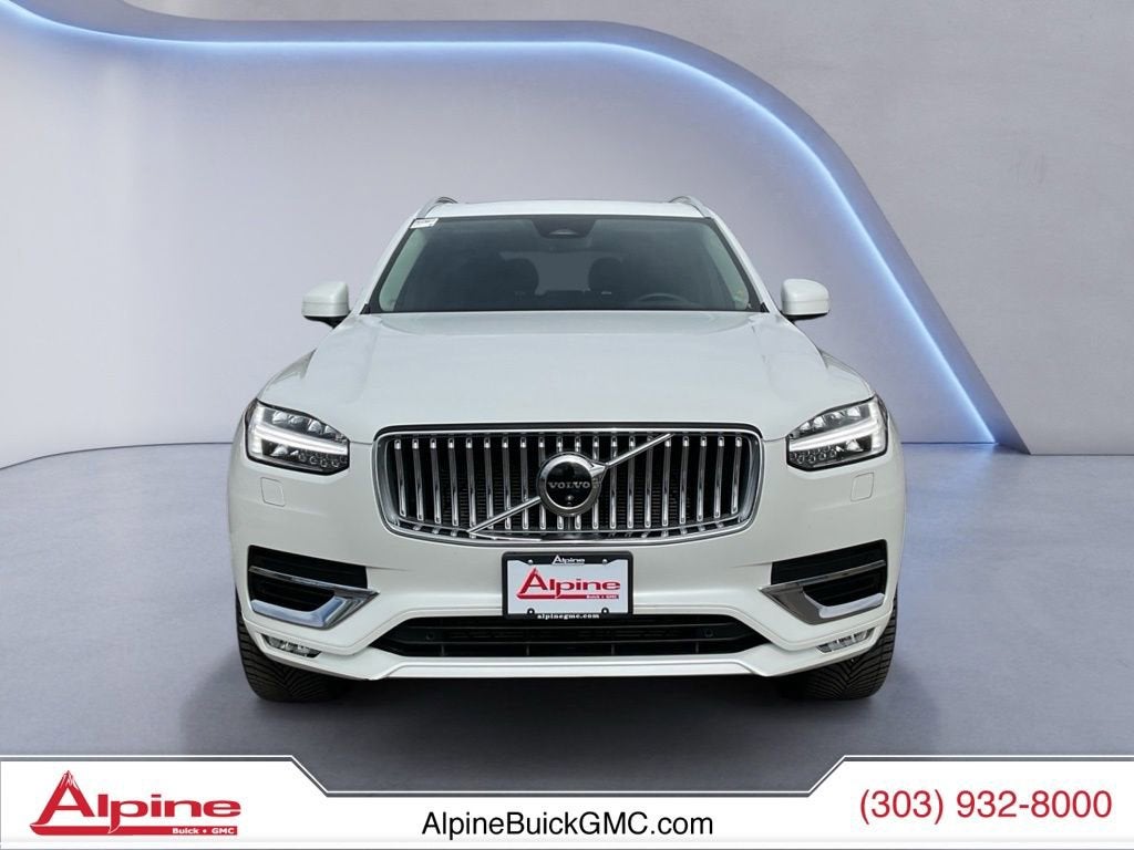 2024 Volvo XC90 B5 Plus Bright Theme