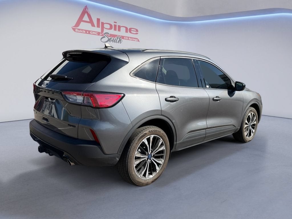 2022 Ford Escape SEL