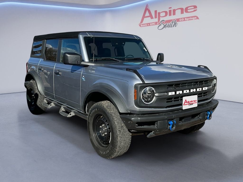 2022 Ford Bronco Base