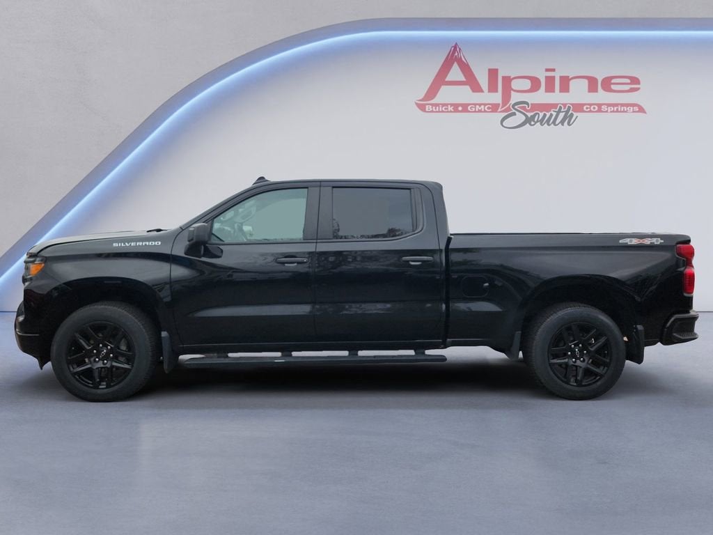 2024 Chevrolet Silverado 1500 Custom