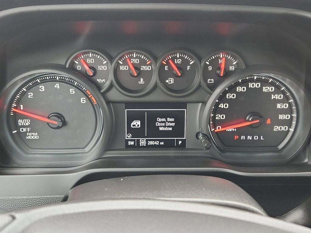 2024 Chevrolet Silverado 1500 Custom