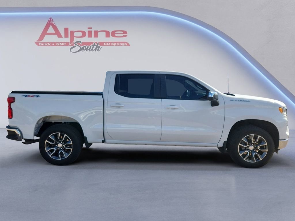 2022 Chevrolet Silverado 1500 LT (2FL)