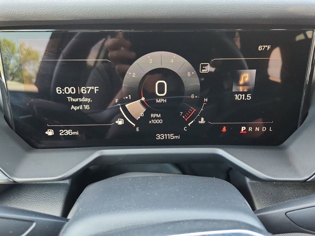 2025 GMC Acadia Elevation