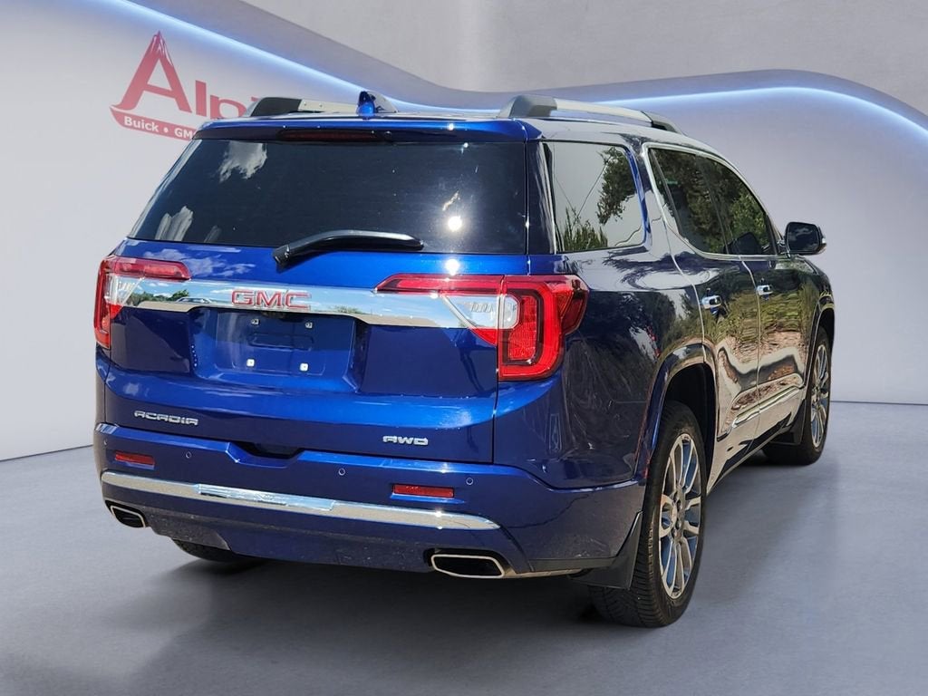 2023 GMC Acadia Denali