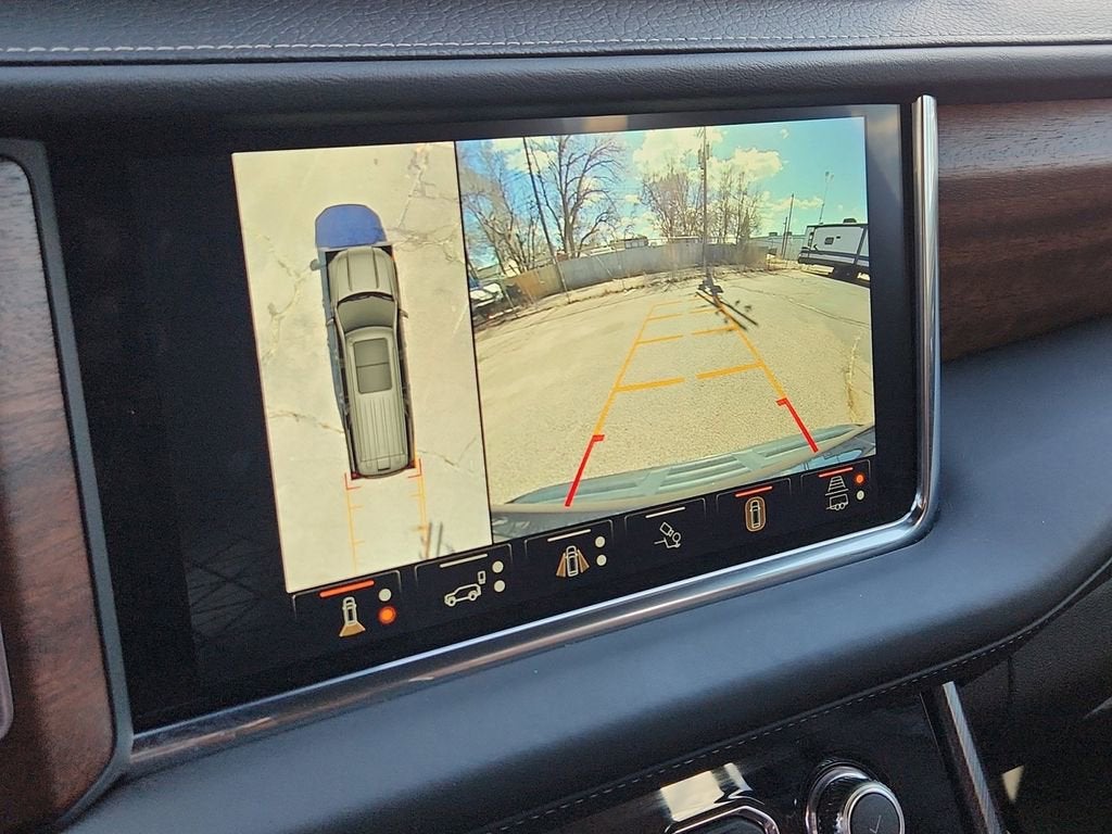 2023 GMC Yukon XL Denali Ultimate