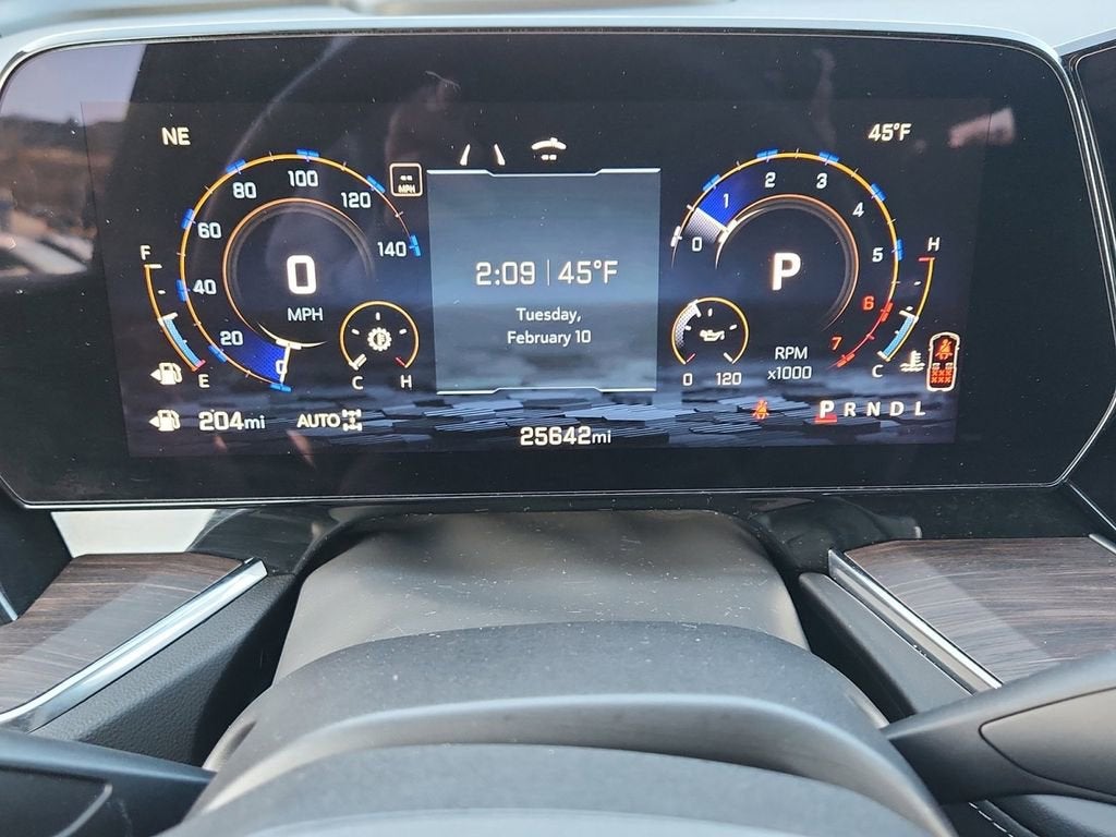 2025 Chevrolet Suburban Z71