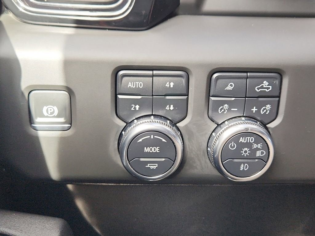 2025 GMC Sierra 2500 HD AT4