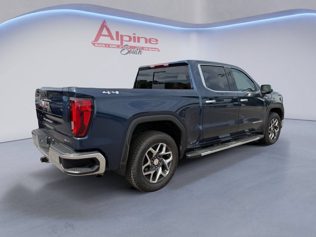 2022 GMC Sierra 1500 SLT