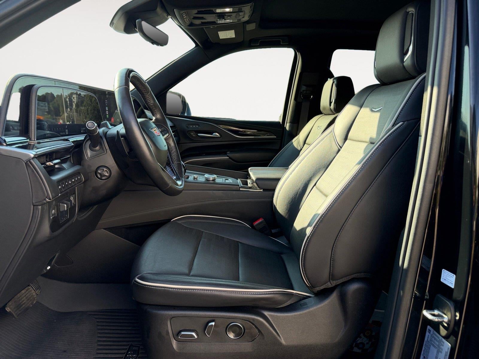 2024 Cadillac Escalade Sport