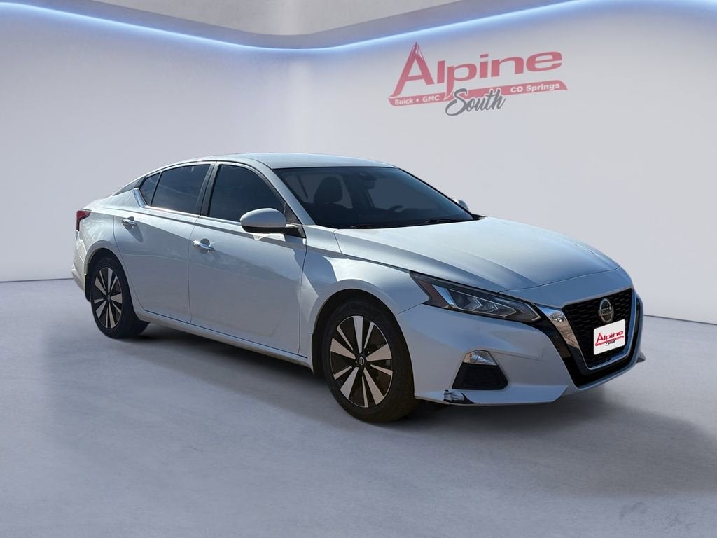 2022 Nissan Altima 2.5 SV