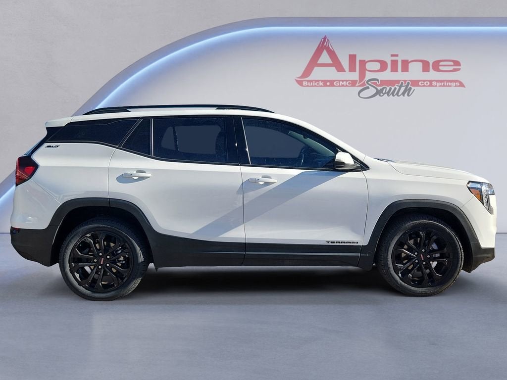 2022 GMC Terrain SLT