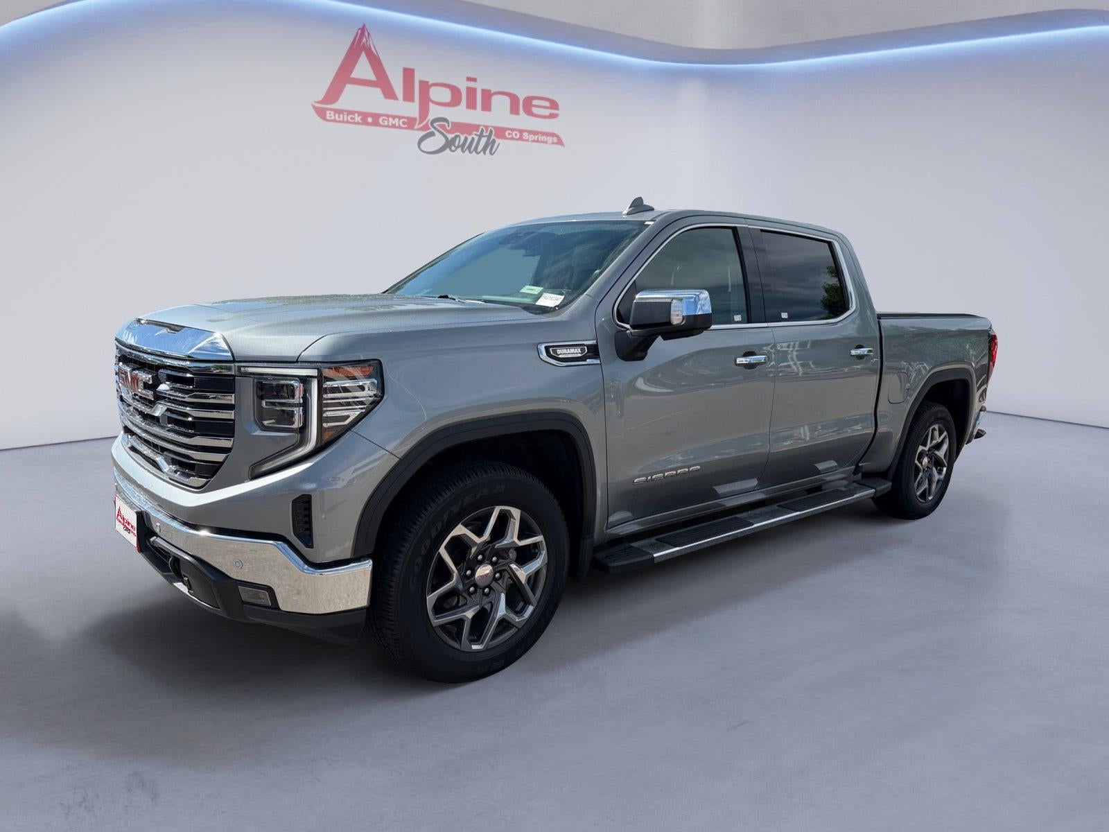 2024 GMC Sierra 1500 SLT